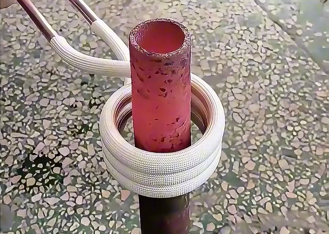 手持感應(yīng)加熱設(shè)備能加熱鋼管！小直徑、短時(shí)間場(chǎng)景超適配，掌握 4 點(diǎn)輕松操作