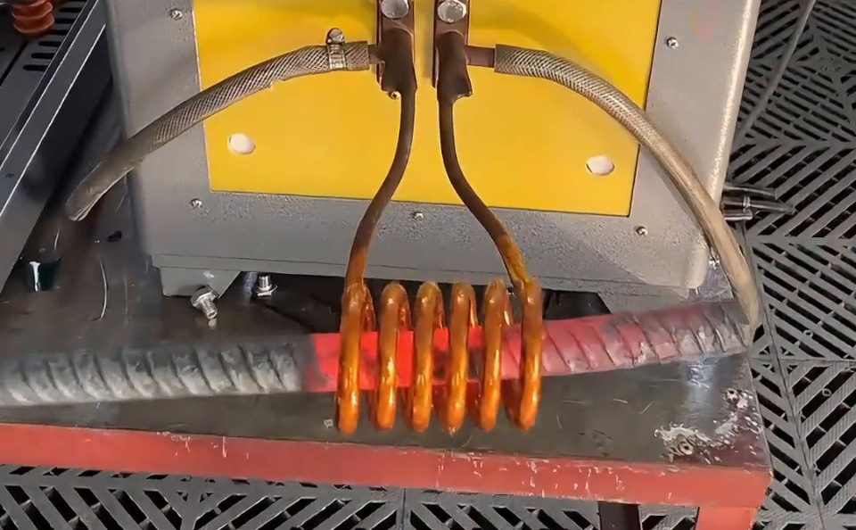 告別鋼筋加熱不均 海拓超音頻感應(yīng)加熱設(shè)備精準(zhǔn)破局