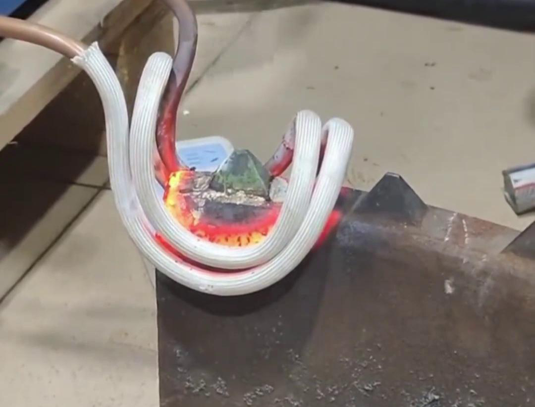 合金熱拆，采用高頻加熱機(jī)快速加熱帶合金金屬材料