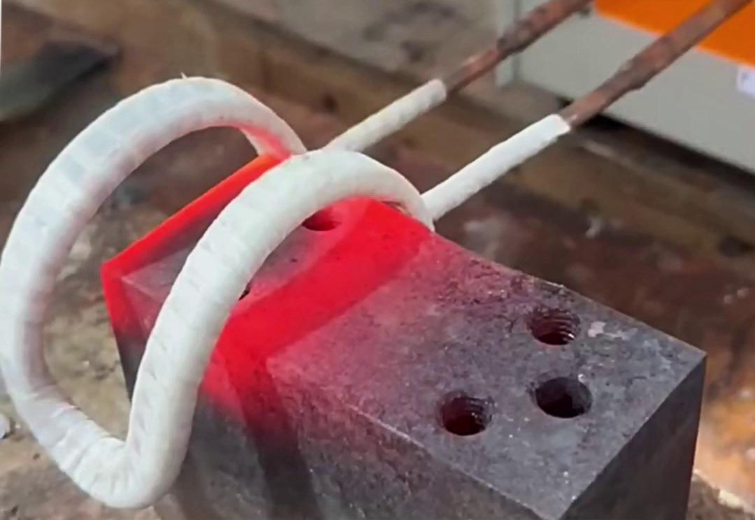 高頻感應加熱機，適用各類金屬非接觸式加熱熱處理