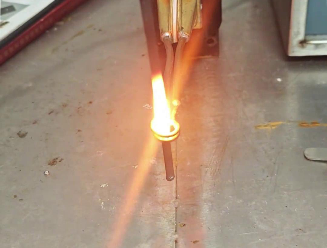 3千瓦超高頻加熱設備對不銹鋼帶退火熱處理測試試樣