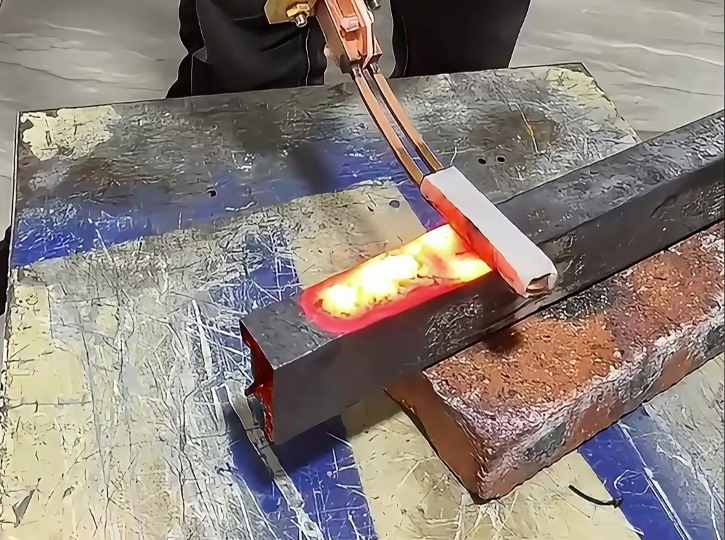 ?手持式高頻加熱機應用場景十分廣泛，