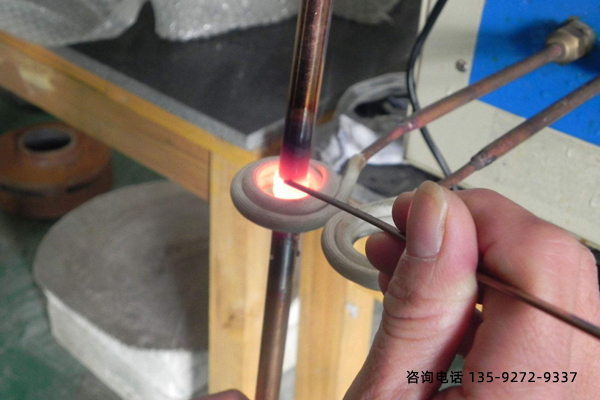 ���l���C(j��)�Դ